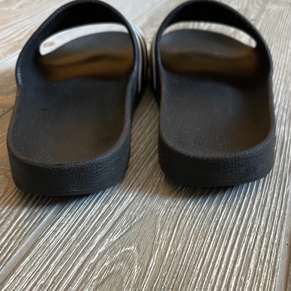 ADIDAS Women’s Black Striped  Rubber Slides - Picture 4 of 7